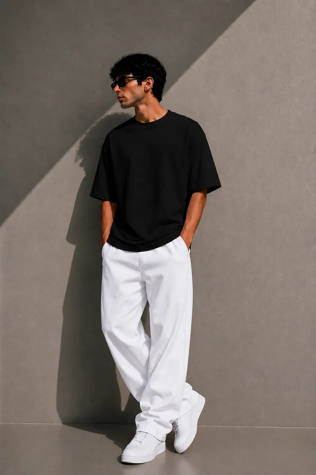 BLACK- OVERSIZED