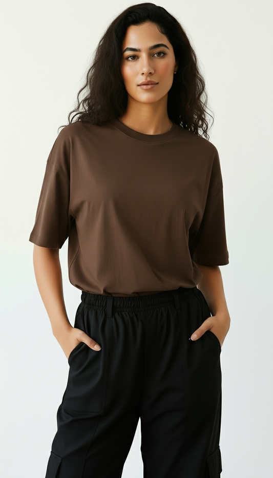 BROWN TEE